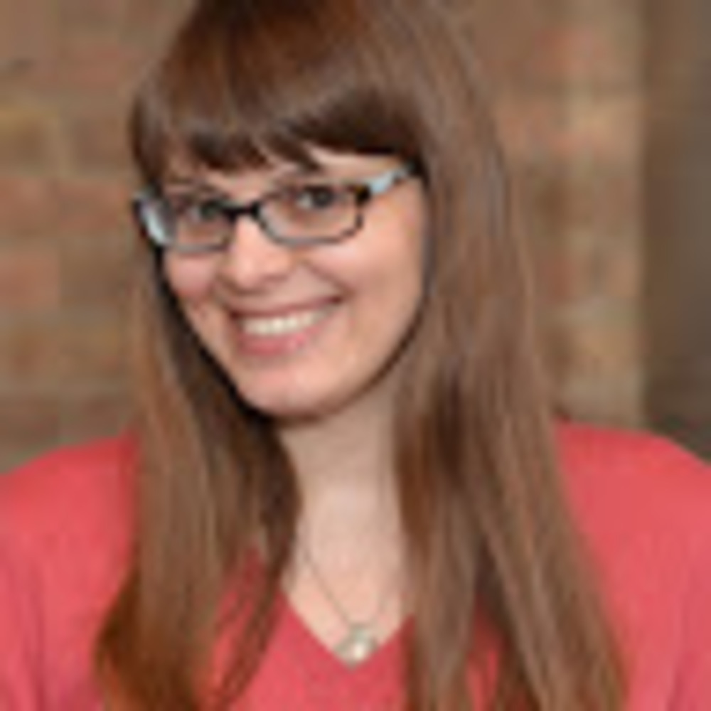 Meet your Posher, Caitlin